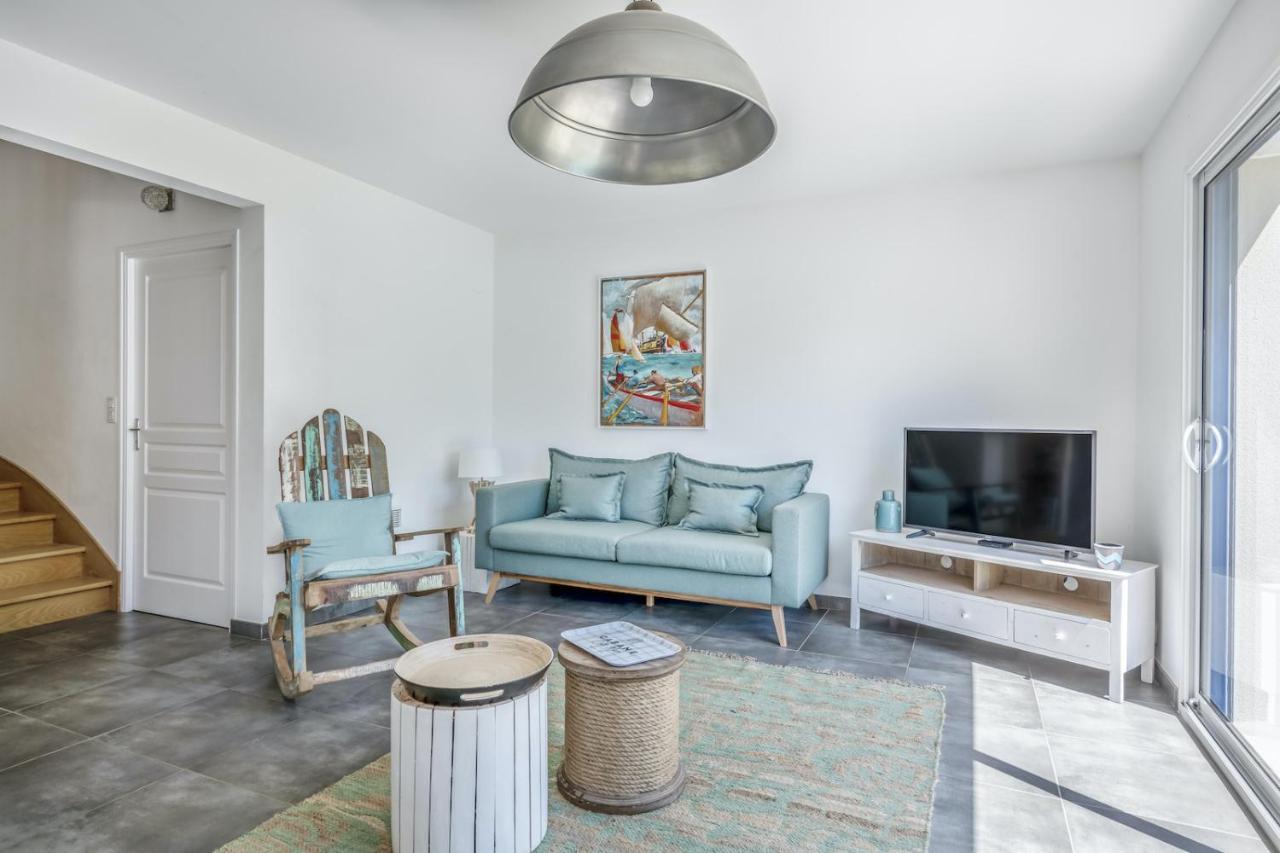 Maison Vue Mer Dans Le Golfe Du Morbihan バダン エクステリア 写真